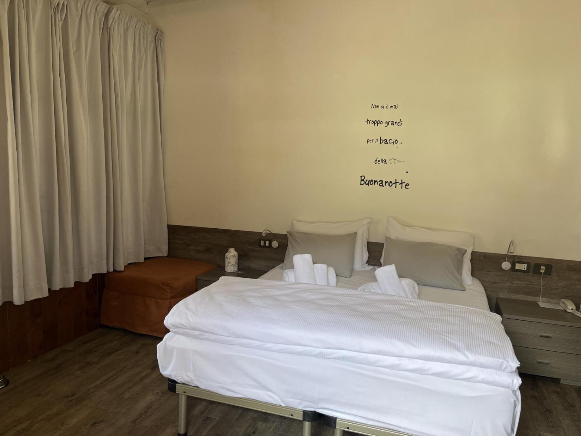 Lido Hotel 3*